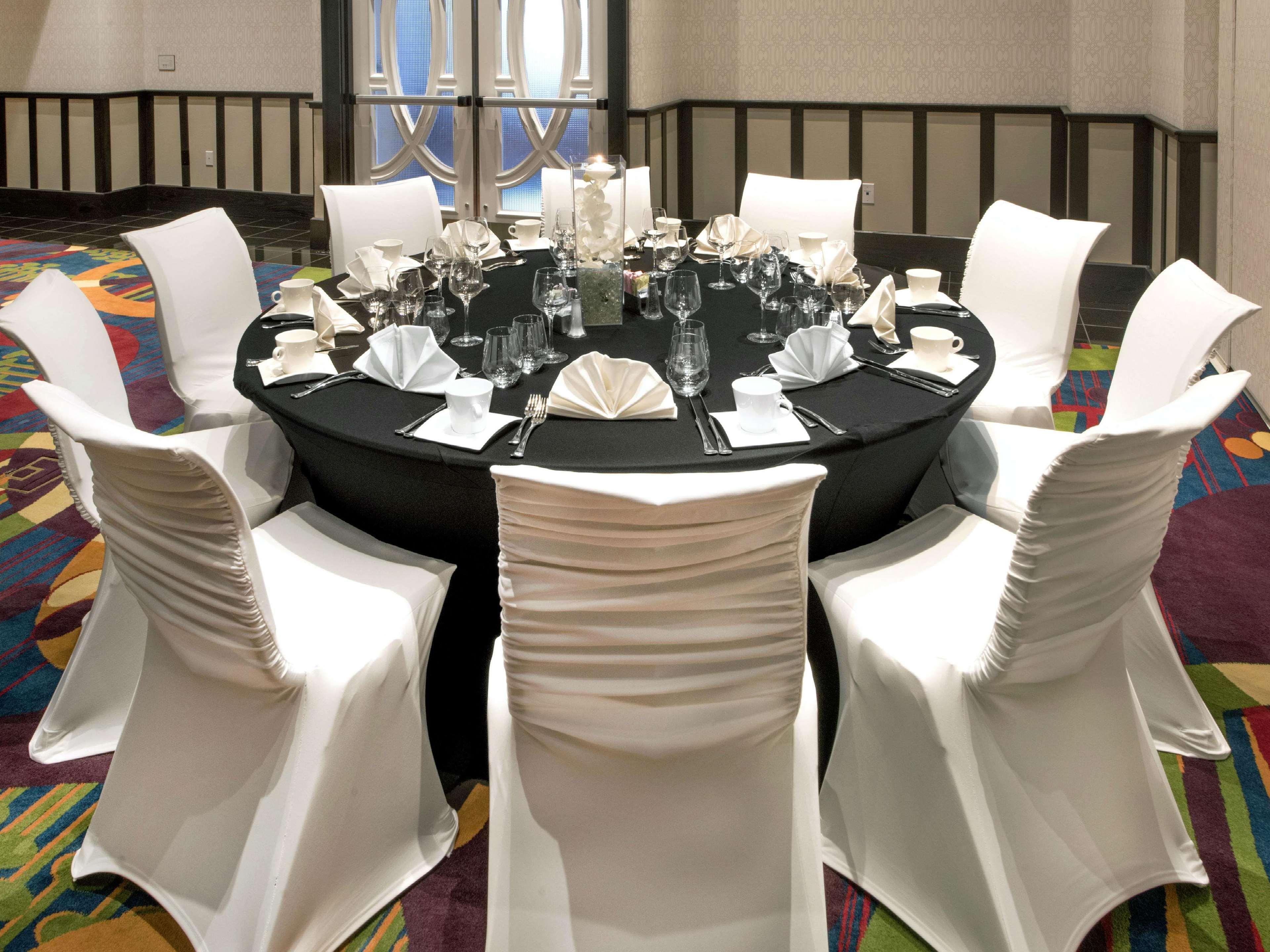 Hilton Garden Inn Raleigh/Crabtree Valley Extérieur photo