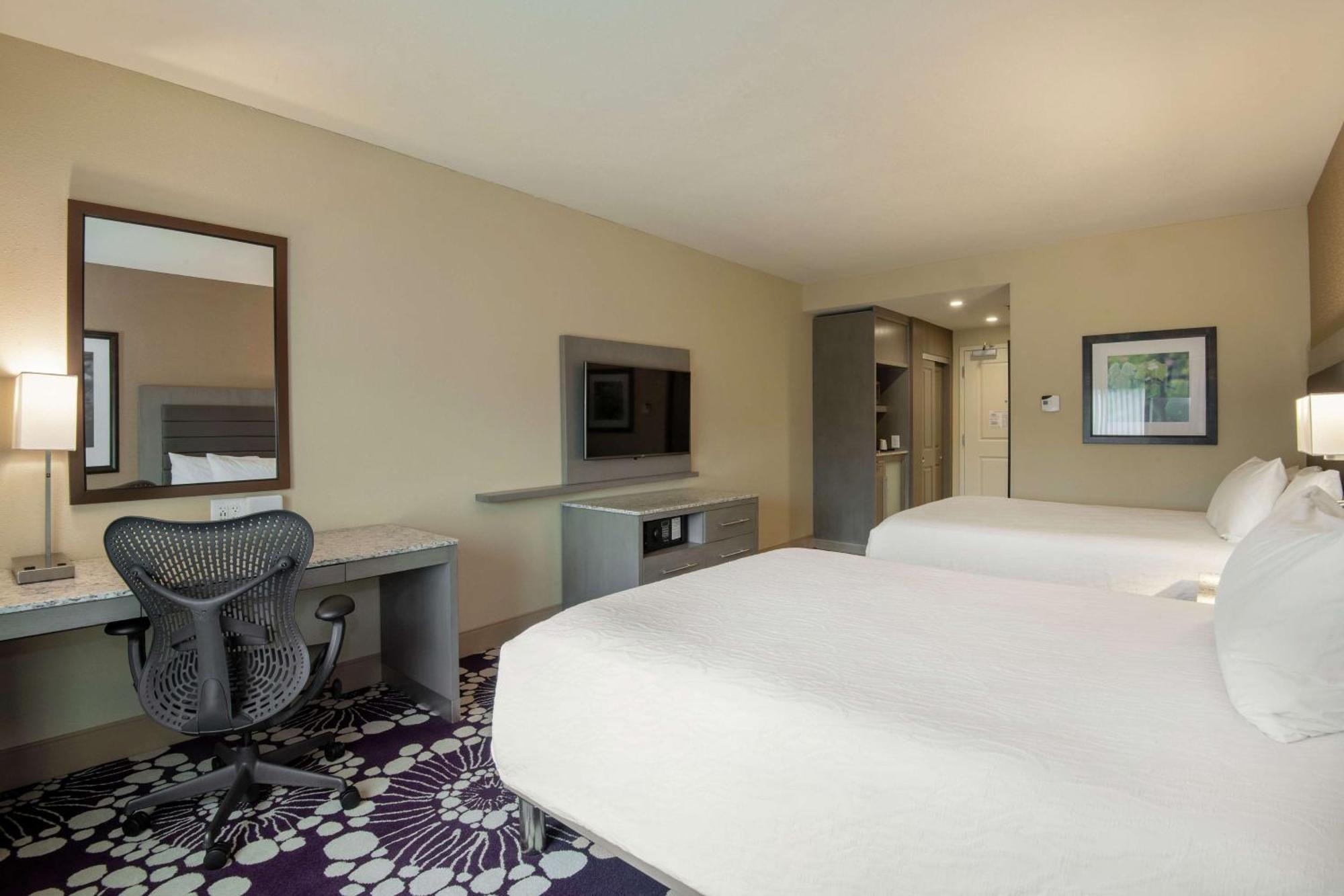 Hilton Garden Inn Raleigh/Crabtree Valley Extérieur photo