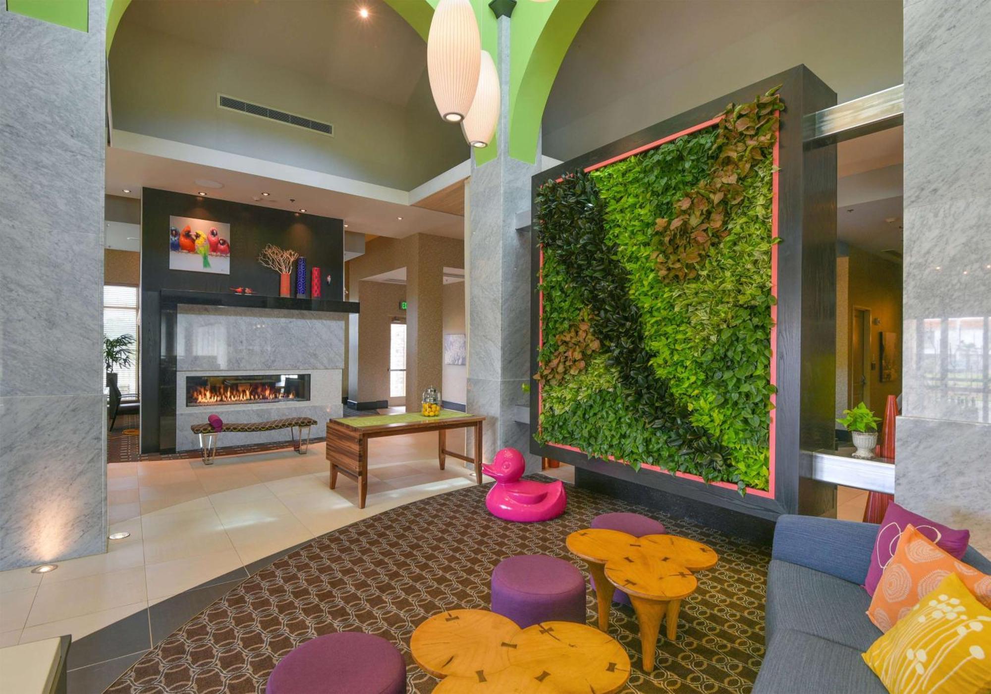 Hilton Garden Inn Raleigh/Crabtree Valley Extérieur photo