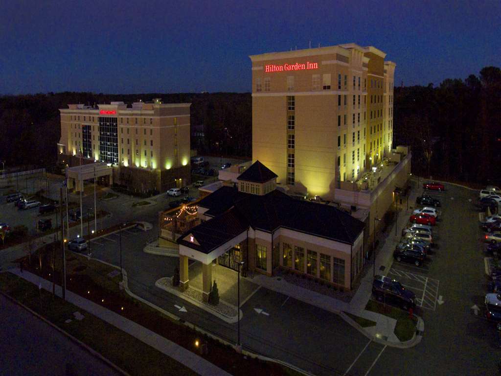 Hilton Garden Inn Raleigh/Crabtree Valley Extérieur photo
